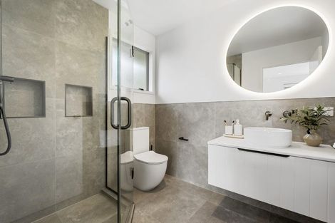 Photo of property in 36 Aldern Road, Massey, Auckland, 0614