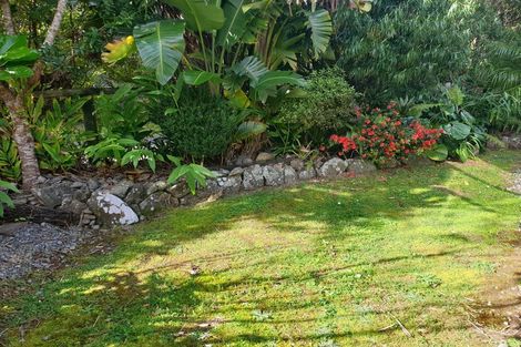 Photo of property in 15 Puriri Place, Tuateawa, Coromandel, 3583