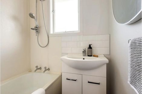 Photo of property in 74 Arnold Street, Leamington, Cambridge, 3432