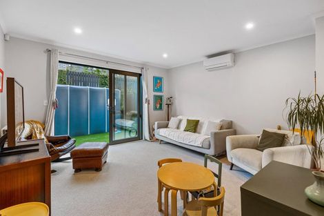 Photo of property in 21 Hema Road, Hobsonville, Auckland, 0616