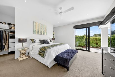 Photo of property in 9 Campbell Drive, Martinborough, 5711