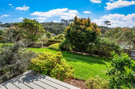 Photo of property in 17 Hawaiian Parade, Arkles Bay, Whangaparaoa, 0932