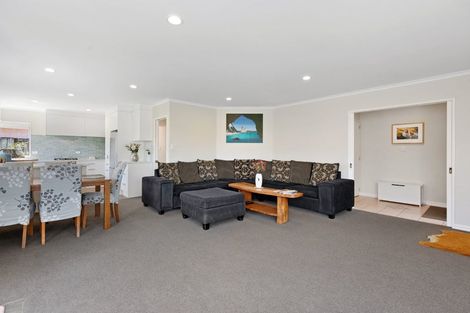 Photo of property in 16a Haven Grove, Papamoa Beach, Papamoa, 3118