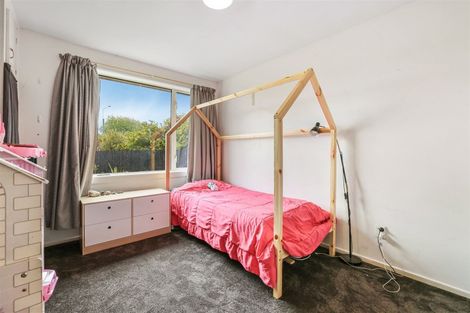 Photo of property in 570b Pages Road, Bexley, Christchurch, 8061