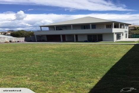 Photo of property in 106b Karewa Parade, Papamoa Beach, Papamoa, 3118