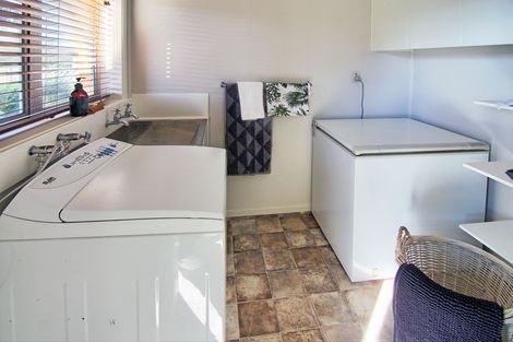 Photo of property in 100 Hillcrest Street, Solway, Masterton, 5810