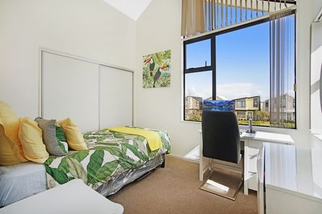 Photo of property in 55 Battalion Drive, Papakura, 2110