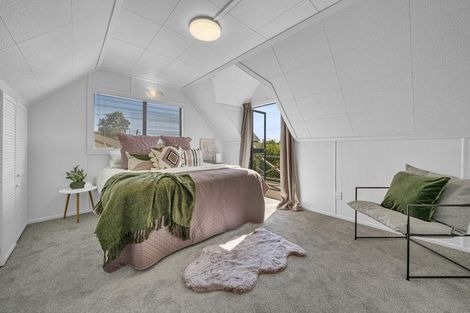 Photo of property in 2/40 Rosella Road, Mangere East, Auckland, 2024