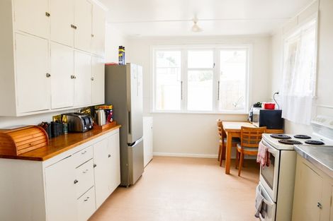 Photo of property in 22 Freyberg Terrace, Waipukurau, 4200