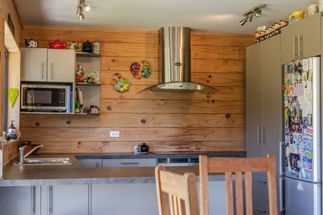 Photo of property in 50 Mehrtens Road, Arahura Valley, Hokitika, 7882