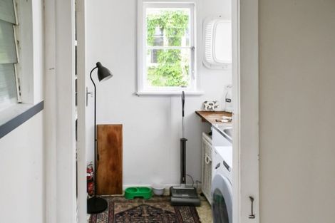 Photo of property in 33 Cadman Street, Dannevirke, 4930