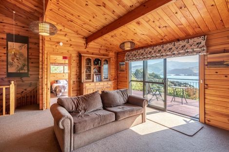 Photo of property in 15 Bayview Crescent, Duvauchelle, 7581