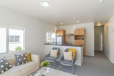 Photo of property in 5/7 Henry Street, Kilbirnie, Wellington, 6022