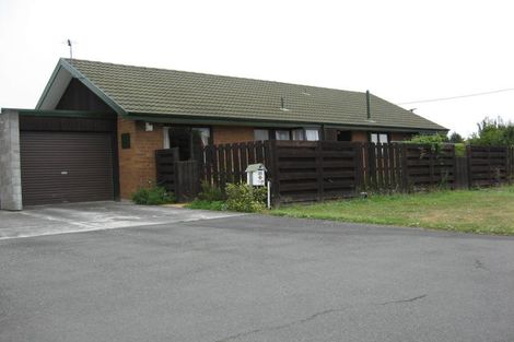 Photo of property in 21 Angela Street, Upper Riccarton, Christchurch, 8041