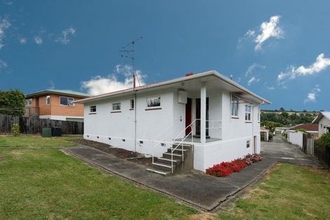 Photo of property in 2/167a Kawai Street South, Nelson South, Nelson, 7010