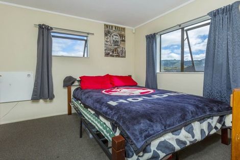 Photo of property in 19a Mchardie Street, Trentham, Upper Hutt, 5018
