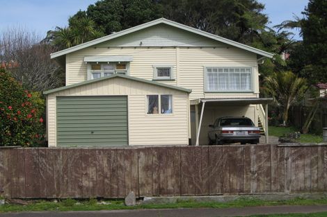 Photo of property in 61 Mould Street, Waitara, 4320