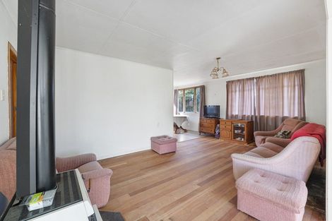Photo of property in 1347 Devon Road, Brixton, Waitara, 4382