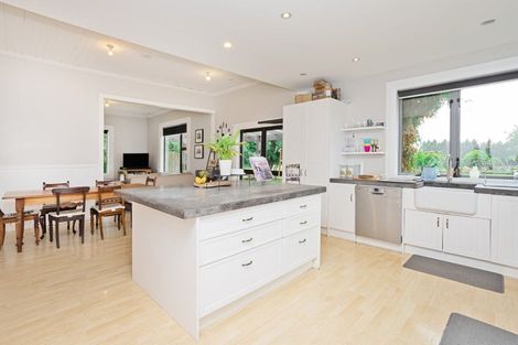 Photo of property in 29 Weir Road, Waianiwa, Invercargill, 9874