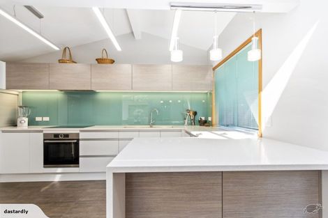 Photo of property in 21a Cathedral Place, Parnell, Auckland, 1052