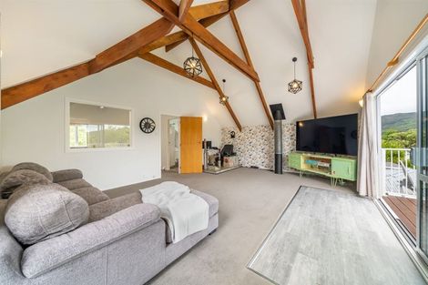 Photo of property in 15 Poole Crescent, Wainuiomata, Lower Hutt, 5014