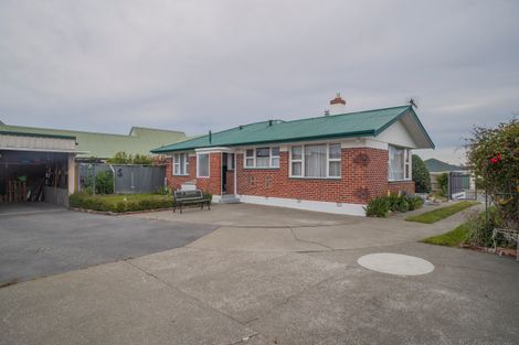 Photo of property in 28 Saint George Street, Watlington, Timaru, 7910