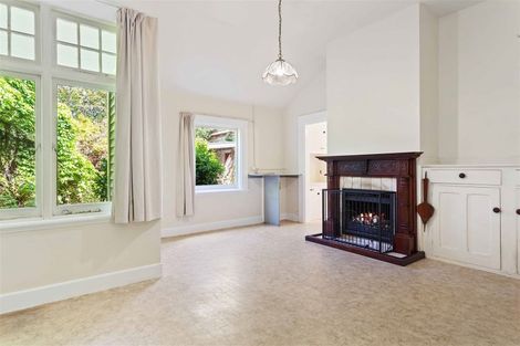 Photo of property in 119 Main Road, Governors Bay, Lyttelton, 8971