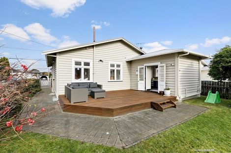 Photo of property in 73 Rotherham Terrace, Miramar, Wellington, 6022