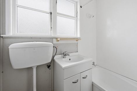 Photo of property in 153 Ranolf Street, Glenholme, Rotorua, 3010