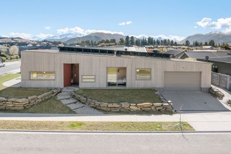 Photo of property in 6 Pounamu Avenue, Albert Town, Wanaka, 9305