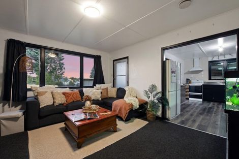 Photo of property in 3 Liane Place, Mangakakahi, Rotorua, 3015