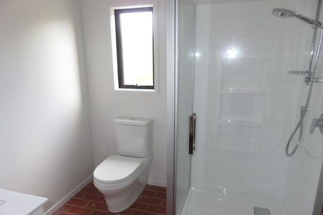 Photo of property in 76 Ranui Crescent, Khandallah, Wellington, 6035