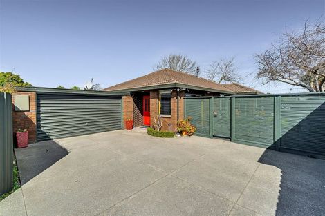 Photo of property in 2/113 Harewood Road, Papanui, Christchurch, 8053
