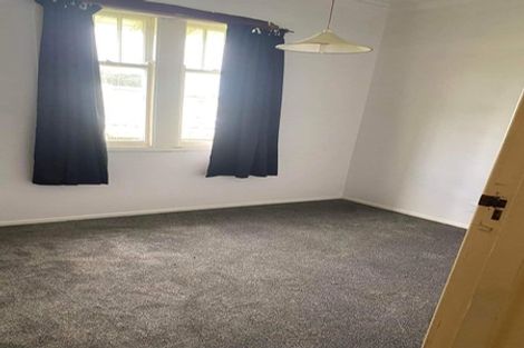 Photo of property in 10 Tennyson Street, Dannevirke, 4930