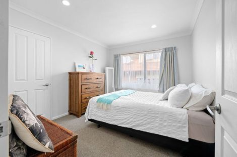 Photo of property in 22 Dorchester Place, Nawton, Hamilton, 3200