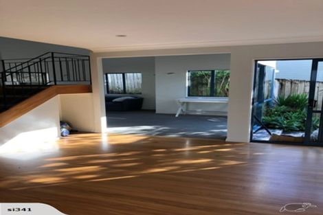 Photo of property in 38 Waldorf Crescent, Orewa, 0931
