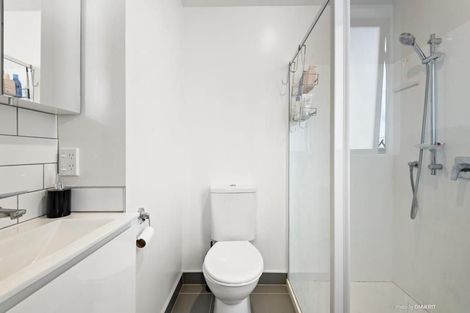 Photo of property in 3/74 Derwent Street, Island Bay, Wellington, 6023