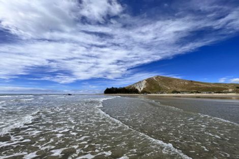 Photo of property in 73 Shoal Beach Road, Aramoana, Omakere, 4271