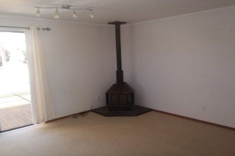 Photo of property in 8 Salamanca Road, Sunnynook, Auckland, 0620