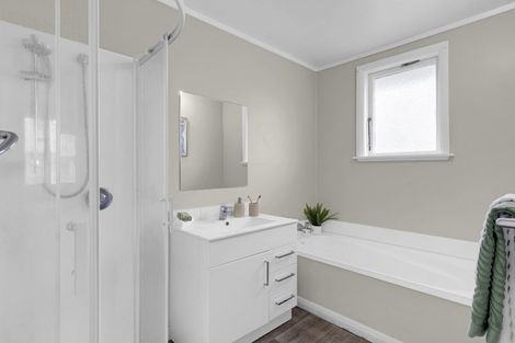 Photo of property in 16 Churchill Avenue, Maeroa, Hamilton, 3200