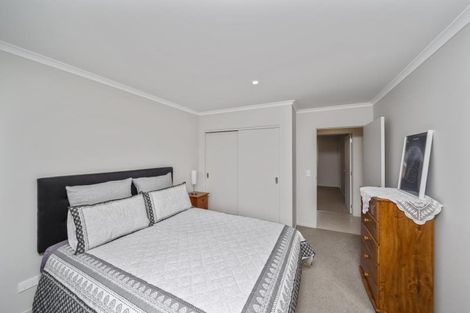 Photo of property in 48 Magnolia Drive, Westown, New Plymouth, 4310