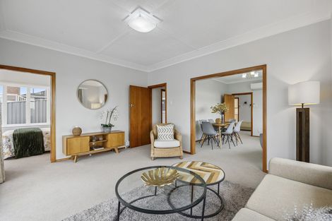 Photo of property in 15 Shandon Road, Vauxhall, Dunedin, 9013