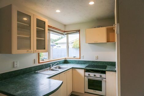 Photo of property in 2/15 Lyndon Street, Riccarton, Christchurch, 8011