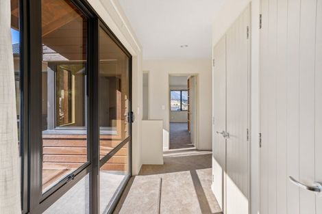 Photo of property in 13 Goldleaf Hill, Queenstown, 9300