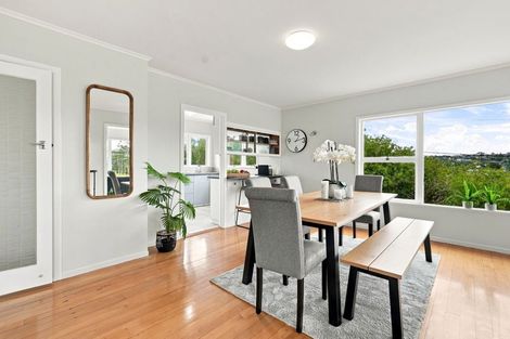 Photo of property in 1/497 Beach Road, Murrays Bay, Auckland, 0630
