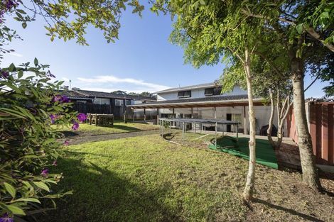 Photo of property in 53 Zita Maria Drive, Massey, Auckland, 0614