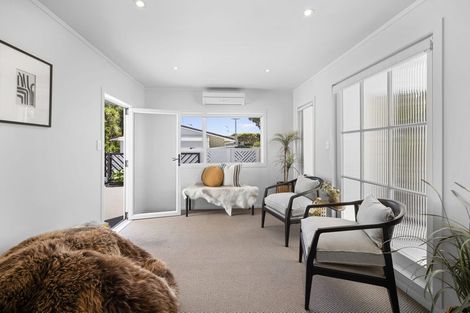 Photo of property in 26 Mclean Street, Strandon, New Plymouth, 4312