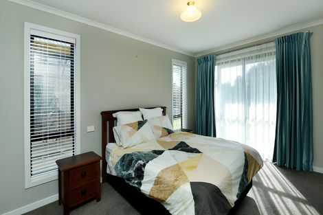 Photo of property in 31 Kendall View, Stoke, Nelson, 7011