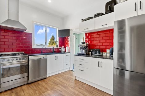 Photo of property in 30 Farmers Road, Matamata, 3400