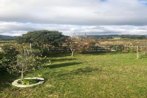 Photo of property in 34 Rutherford Drive, Waikanae Beach, Waikanae, 5036